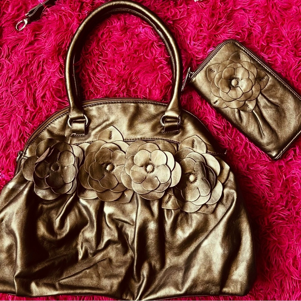 S by Serena Williams Artistic Gold & Brown Shoulder Bag and matching Wallet
